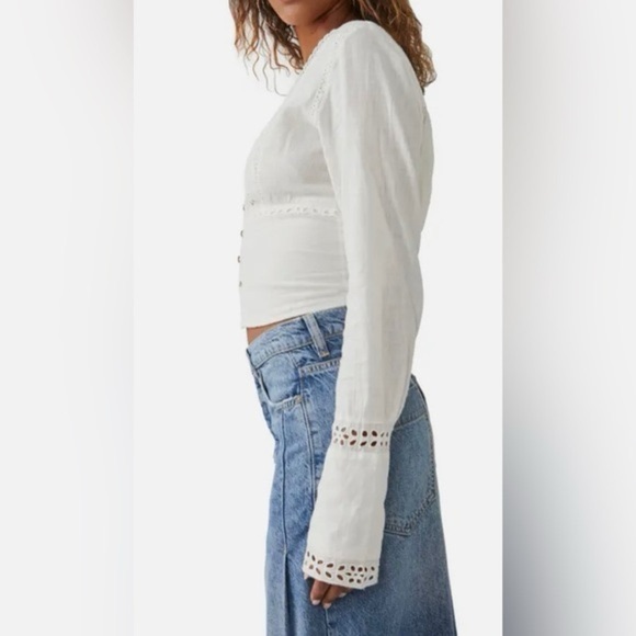 Free People Joi Eyelet crop top Blouse - Picture 5 of 14